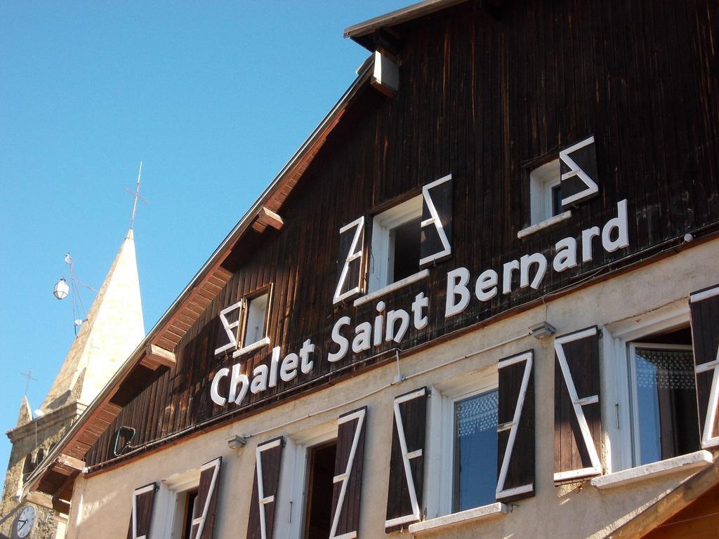 ホテル Chalet Saint Bernard モンジェネヴル エクステリア 写真