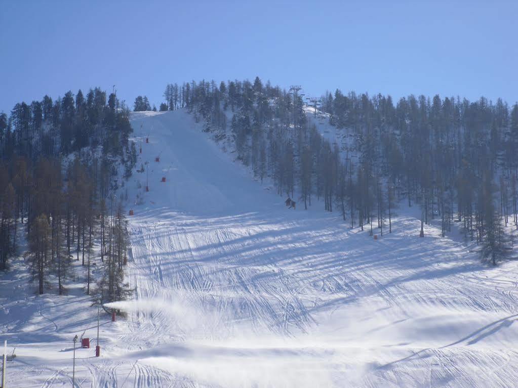 ホテル Chalet Saint Bernard モンジェネヴル エクステリア 写真